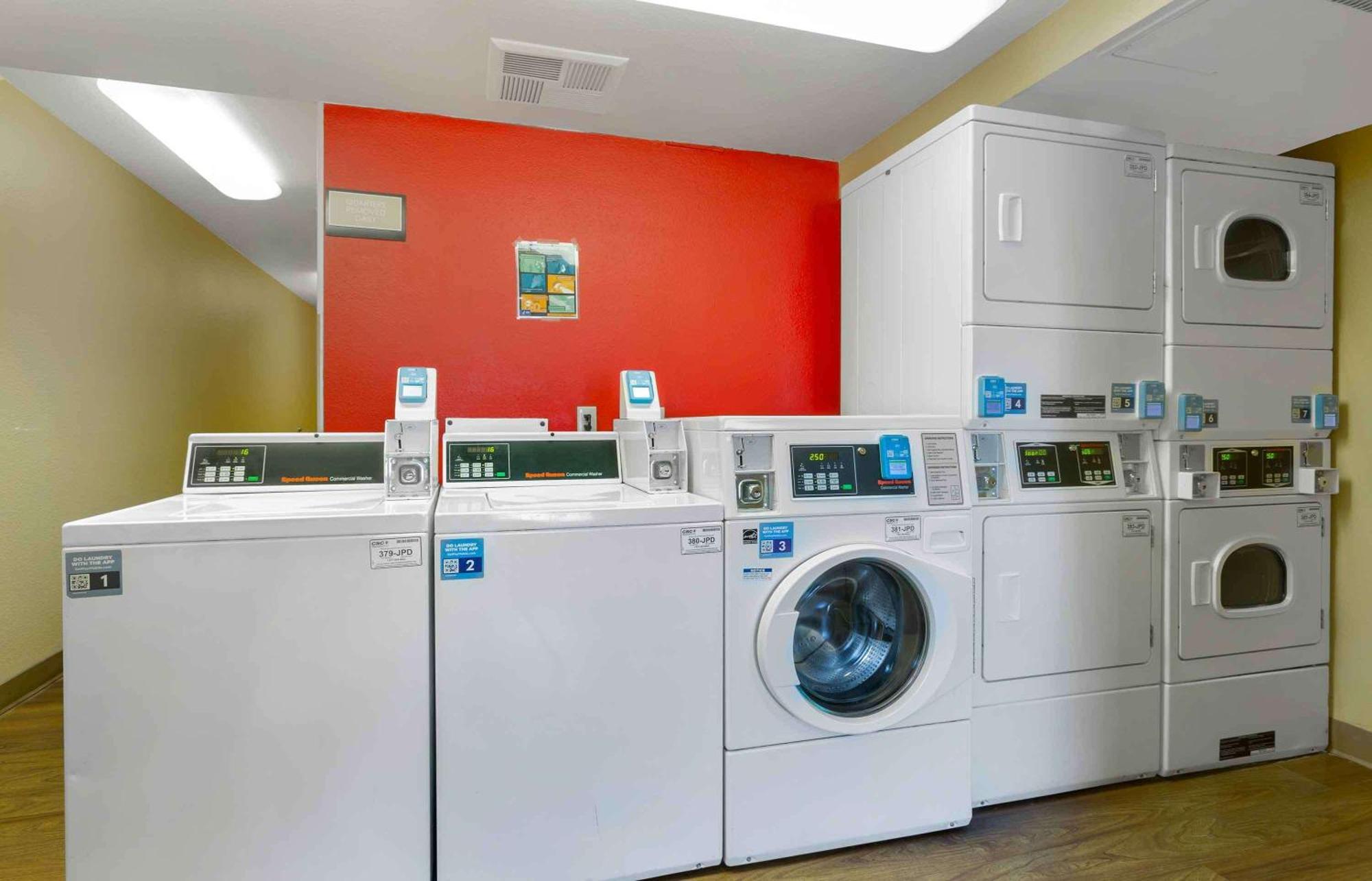 Extended Stay America Select Suites - Phoenix - Airport - E Oak St Bagian luar foto