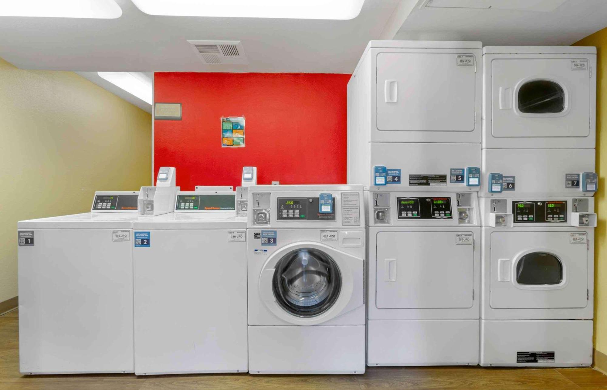 Extended Stay America Select Suites - Phoenix - Airport - E Oak St Bagian luar foto