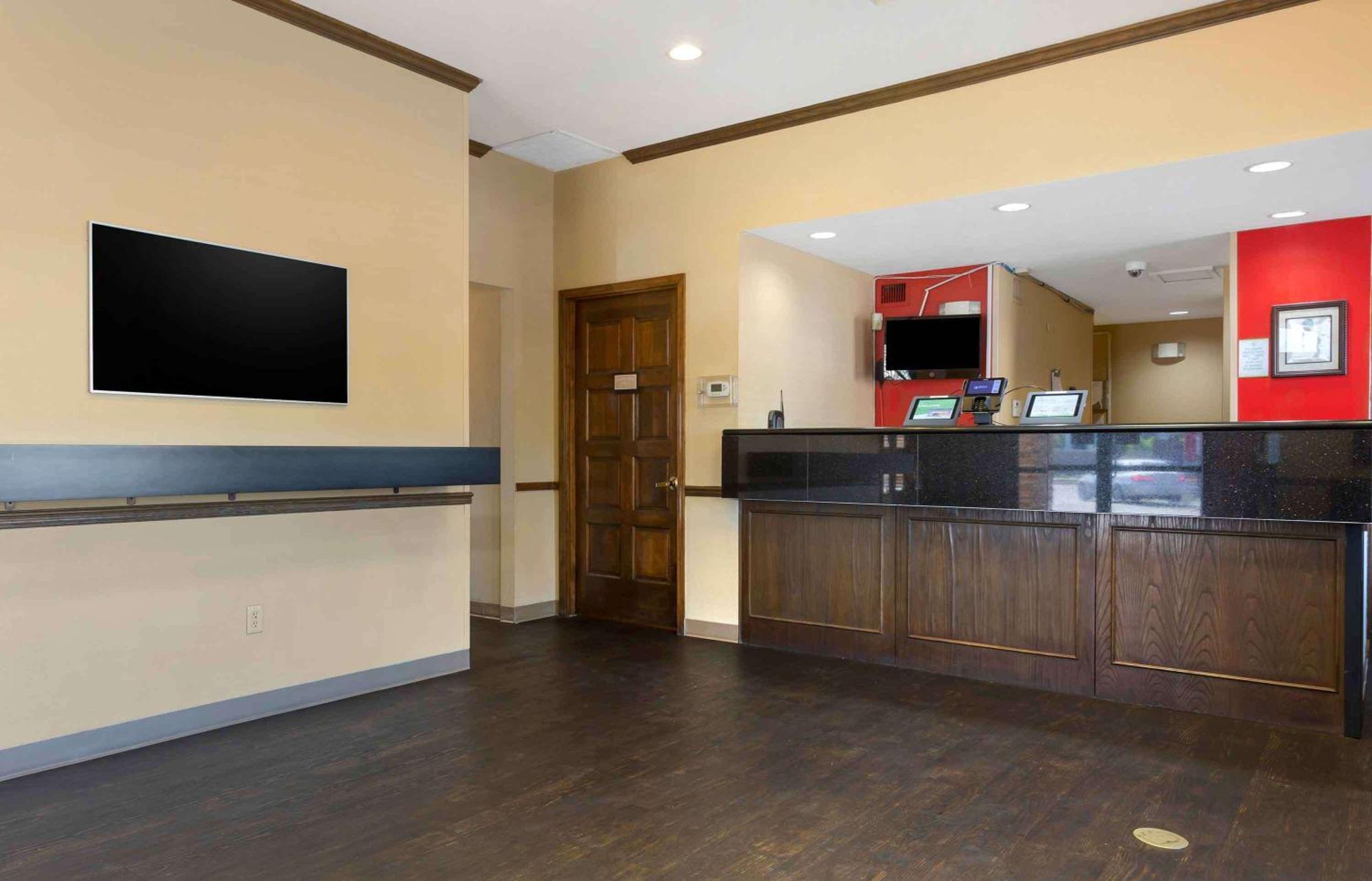 Extended Stay America Select Suites - Phoenix - Airport - E Oak St Bagian luar foto