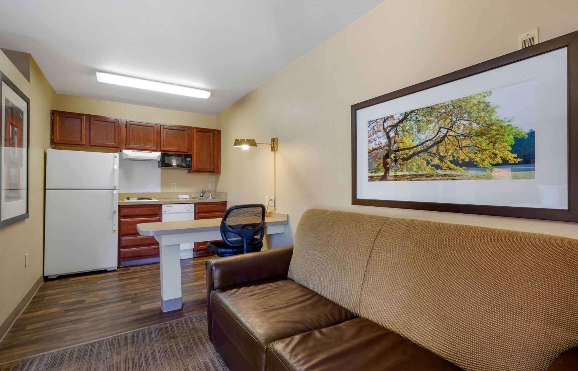 Extended Stay America Select Suites - Phoenix - Airport - E Oak St Bagian luar foto