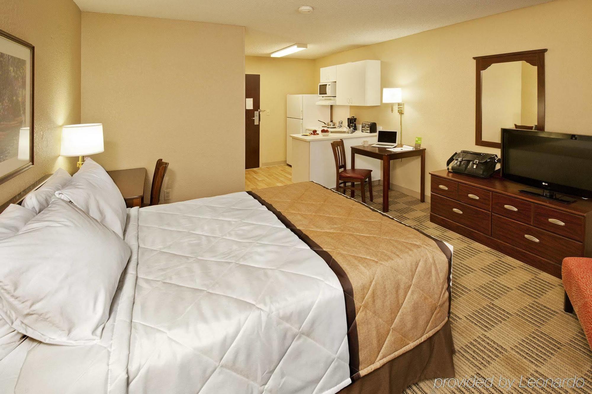 Extended Stay America Select Suites - Phoenix - Airport - E Oak St Bagian luar foto