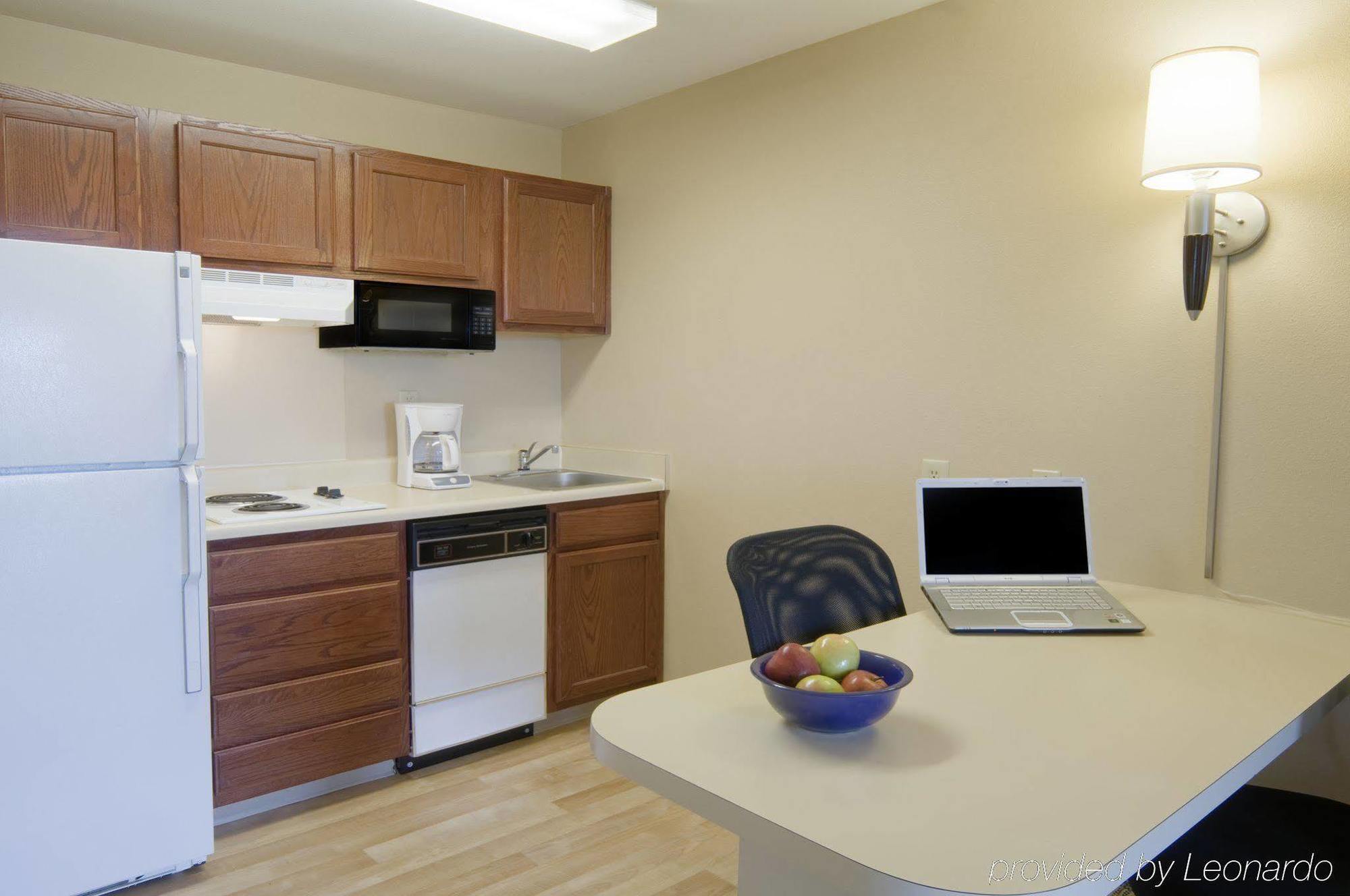 Extended Stay America Select Suites - Phoenix - Airport - E Oak St Bagian luar foto